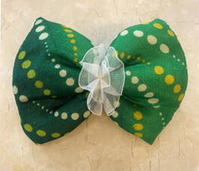 Load image into Gallery viewer, Christmas Elf Bow Tie for Dogs