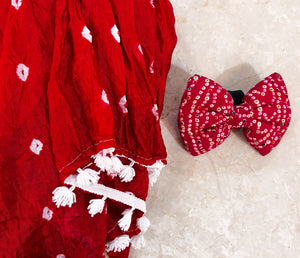 Holi Outfit for Dog and Mom: Matching Dog Bow Tie and Bandhani Dupatta (Red)