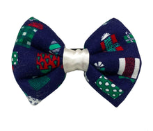 Load image into Gallery viewer, Dog Bow Tie: Winter Gifts Bow for Pets