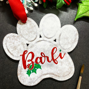 Hand-painted Christmas Ornaments: Personalised Ornaments