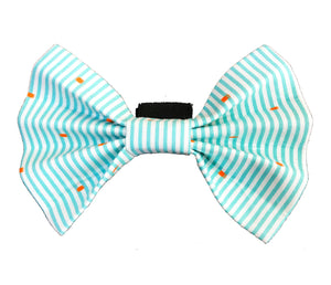 Bow Ties for Dogs: Turquoise Stripes with Dots
